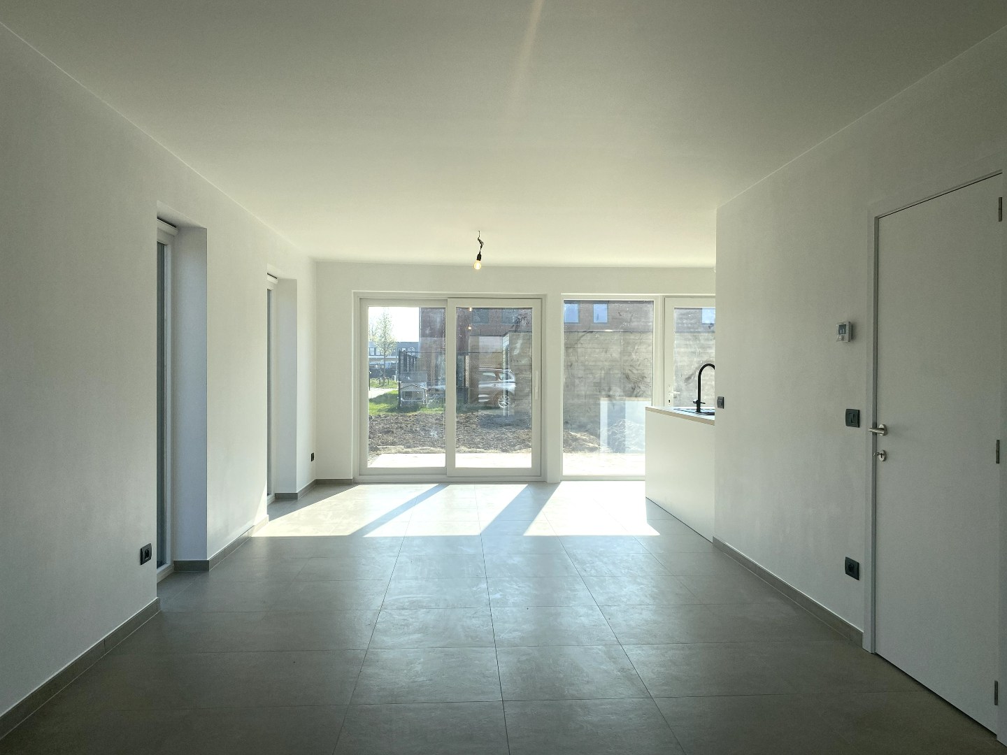 NIEUWBOUWPROJECT MET 4 INSTAPKLARE NIEUWBOUWWONINGEN MET 3 SLPKS EN TUIN - foto 3