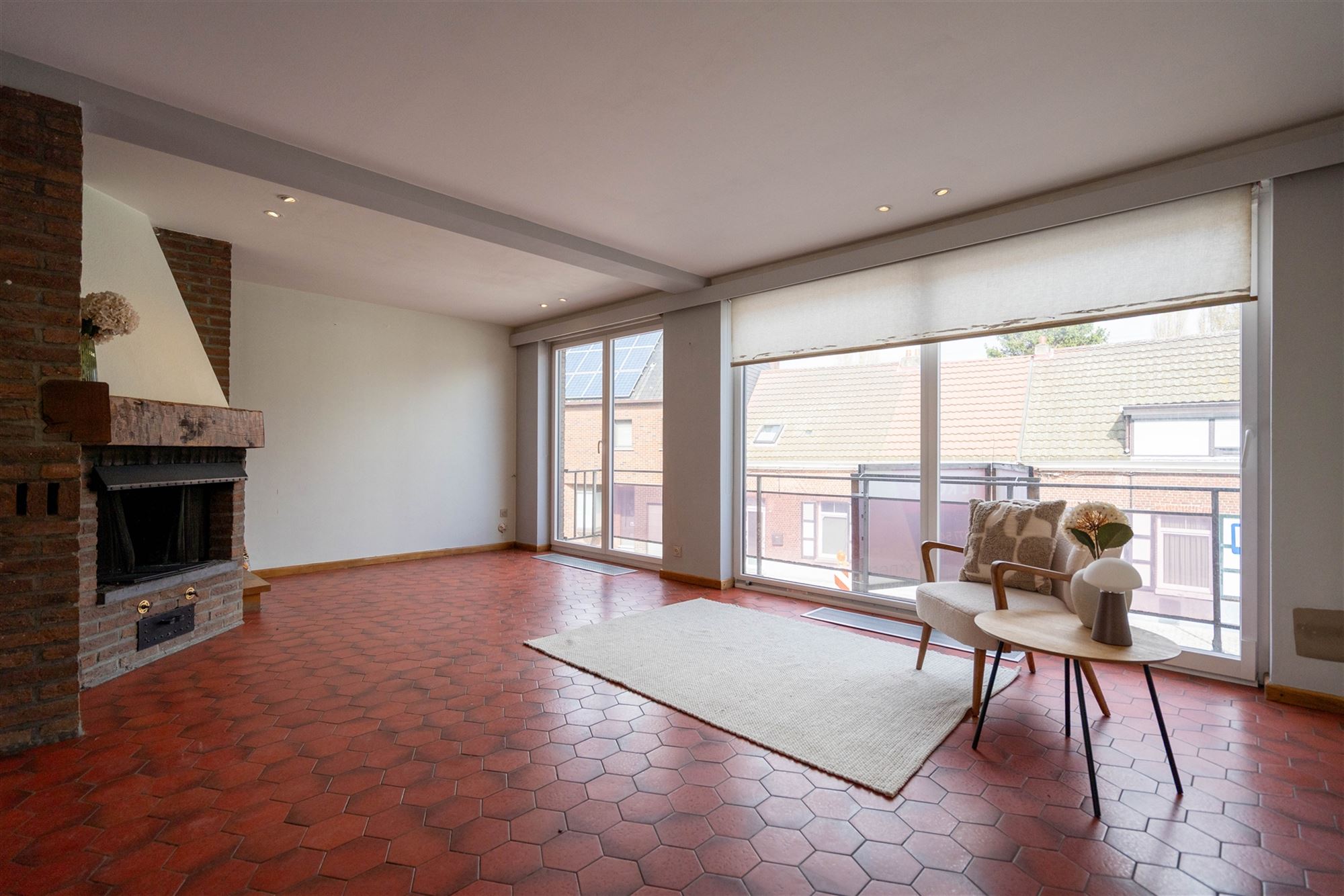 Ruime bel-étage woning met garage! - foto 2