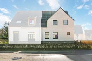 Ben je op zoek naar een frisse, eigentijdse woning waar je direct kunt intrekken? Deze moderne nieuwbouwwoning in de Keibergstraat 9 te Torhout...