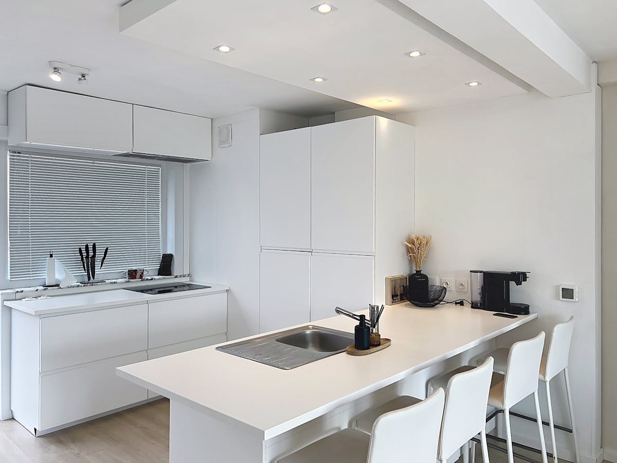 Appartement met 1 slaapkamer 2 ruime terrassen te Roeselare. - foto 2