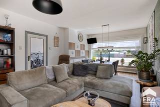 De woning is mooi gelegen langs de doorgaande weg richting Pelt nabij Achel centrum. In de directe omgeving zijn alle voorzieningen aanwezig,...