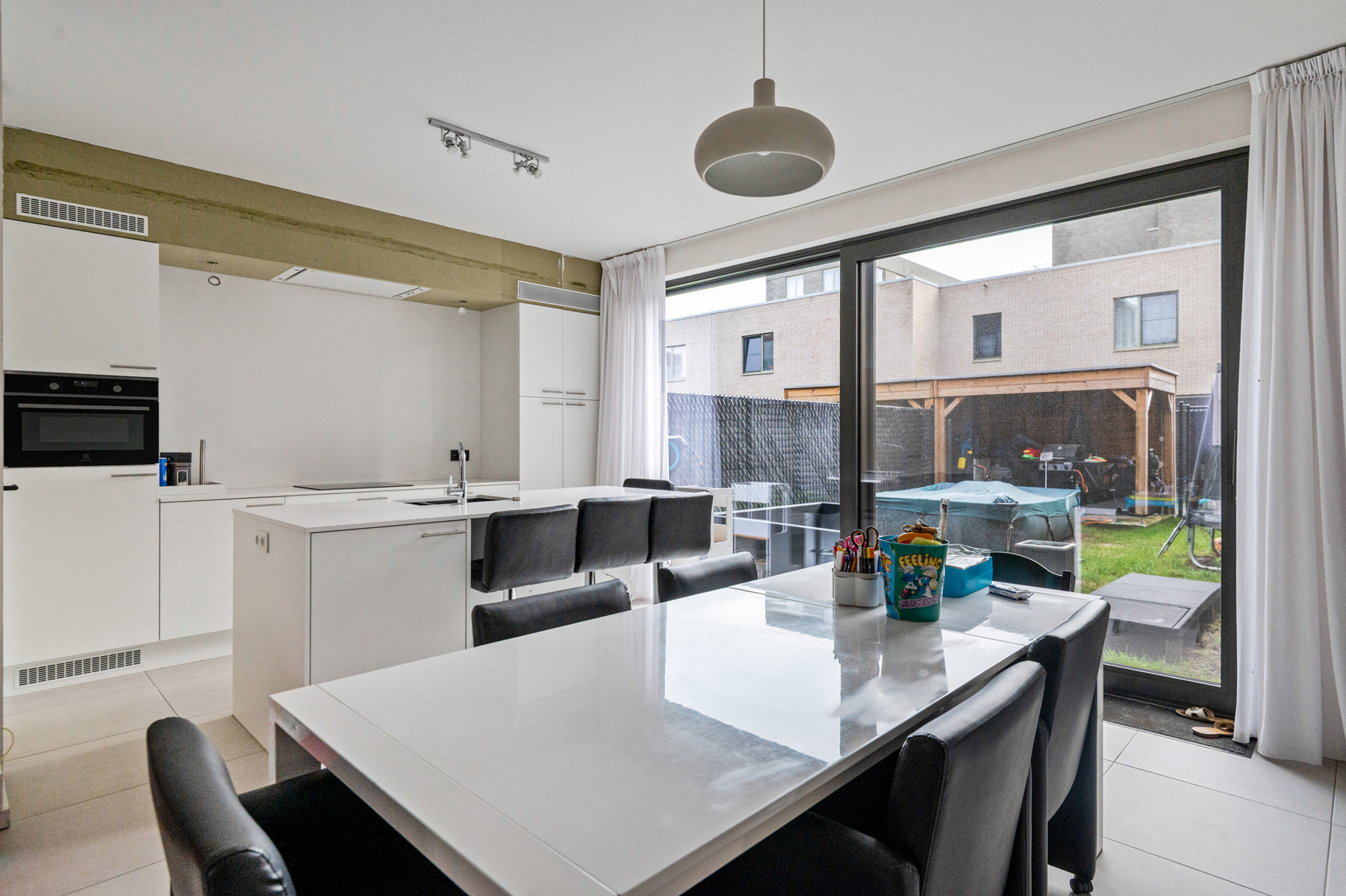 Nieuwbouw woning met tuin, dakterras en parking! - foto 4