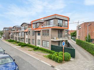 Instapklaar appartement in het hart van AartrijkeBen je op zoek naar een ruim en instapklaar appartement in een kleinschalige residentie?Dan is dit...