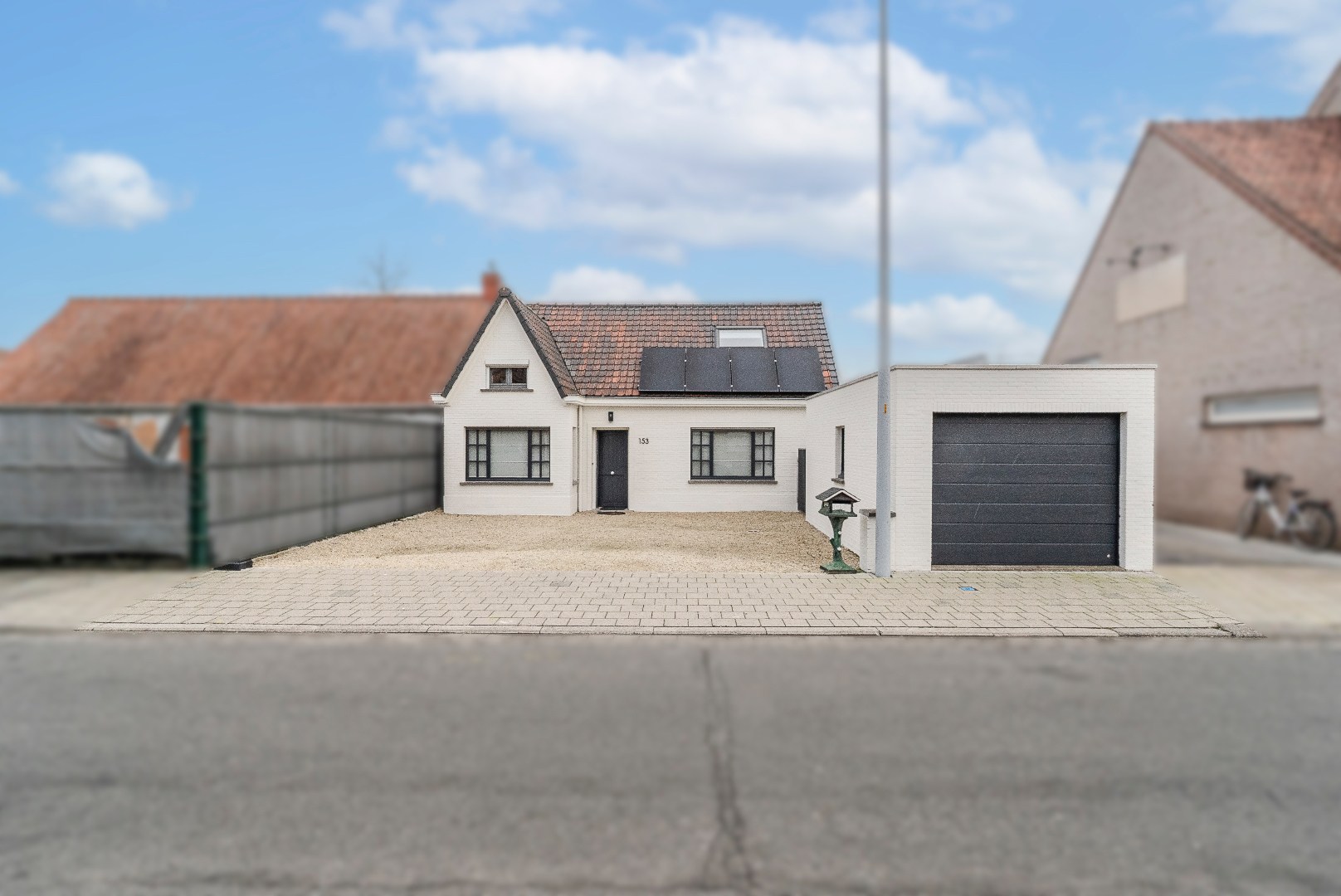 CHARMANTE INSTAPKLARE WONING IN DESSELGEM - foto 1