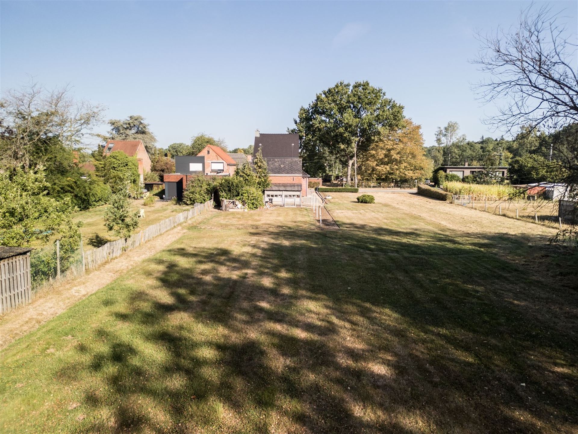 Op te frissen woning te koop aan de Gijmelsesteenweg in Langdorp - foto 4