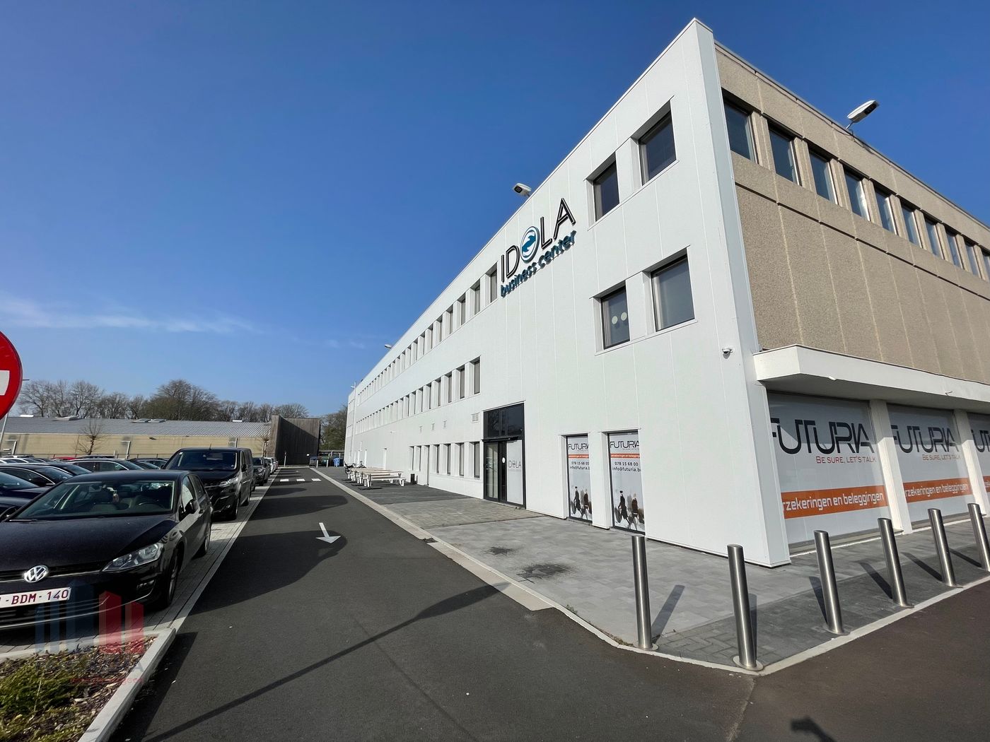 Bureaux meublés de 50 m² près du R4 - photo 4