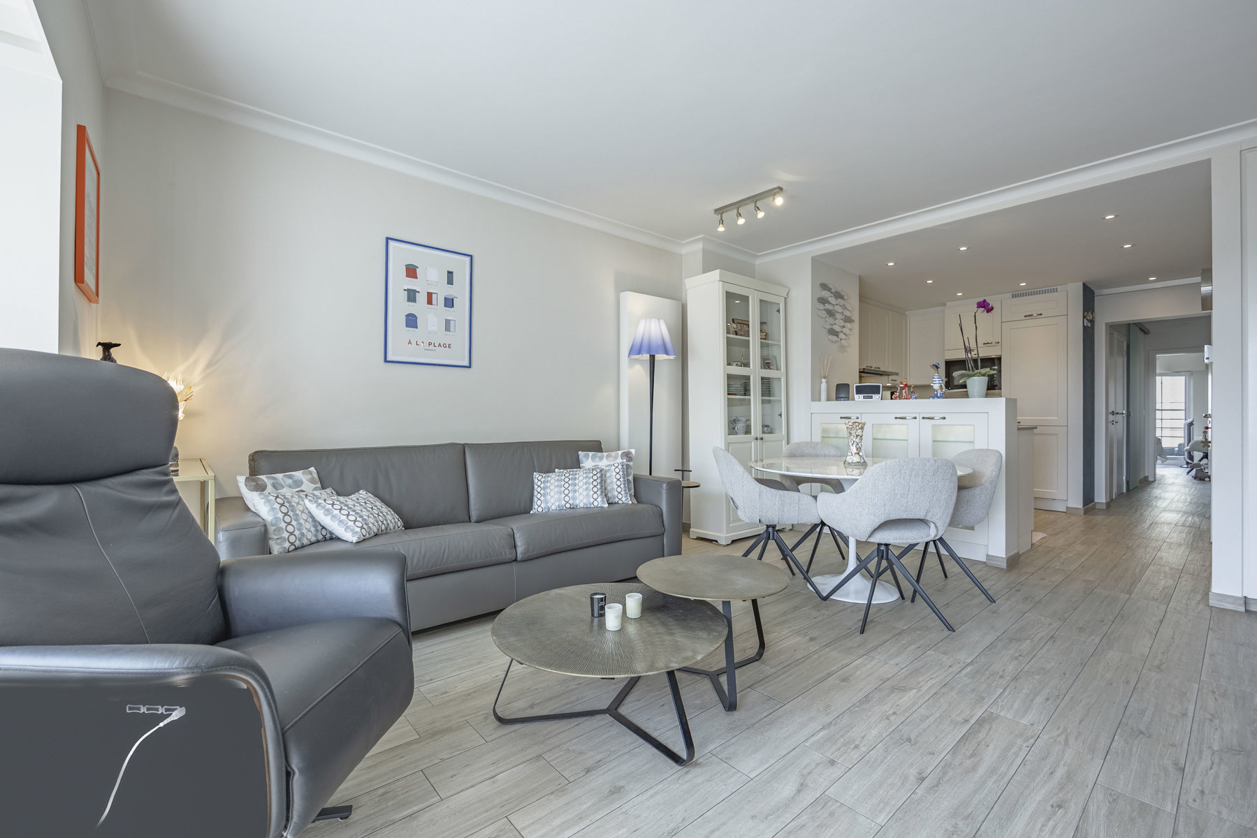Apartment for sale in Knokke-Heist with 3 bedrooms - photo 4