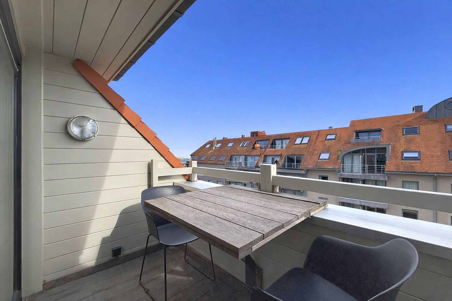 Instapklaar appartement met zicht op de vaargeul te Nieuwpoort-Bad - foto 4