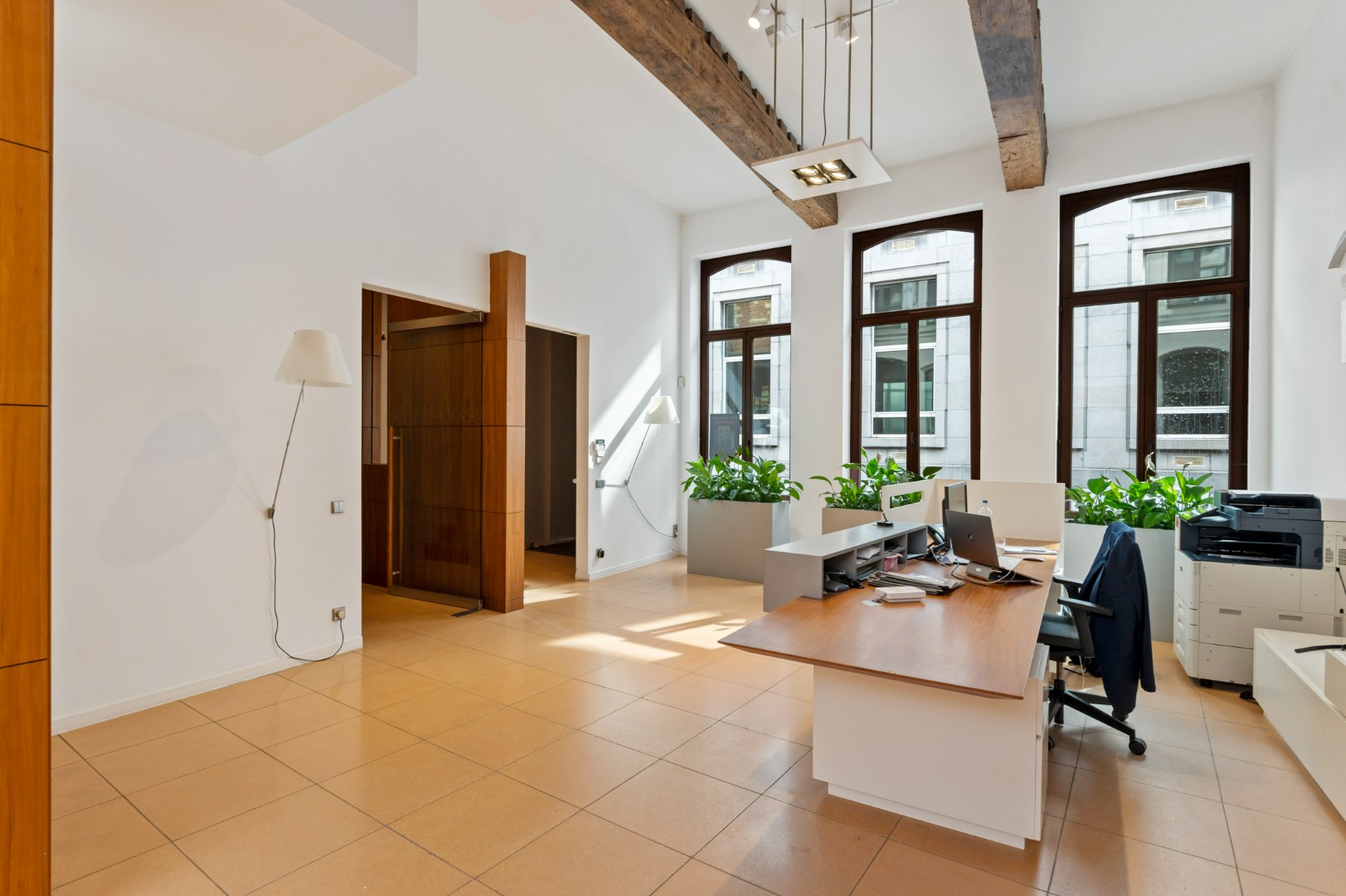 Commercial for rent in Antwerp - photo 2
