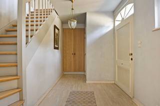 Plan je bezoek in via de website!Uiterst rustig gelegen in het gegeerde Hoog Linden ontdekken we deze charmante villa op een prachtig perceel van...