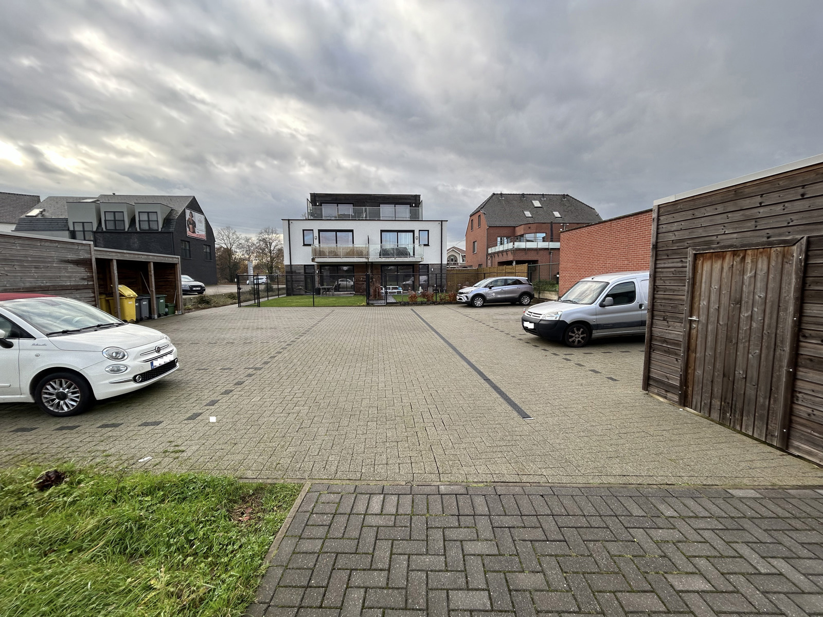 Autostaanplaats Herentalseweg Geel - foto 1
