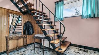 Welkom op de Reinboomstraat 29 in Maasmechelen.Deze open bebouwing is gelegen op een perceel van 13a 07ca en beschikt over een aangename tuin aan de...