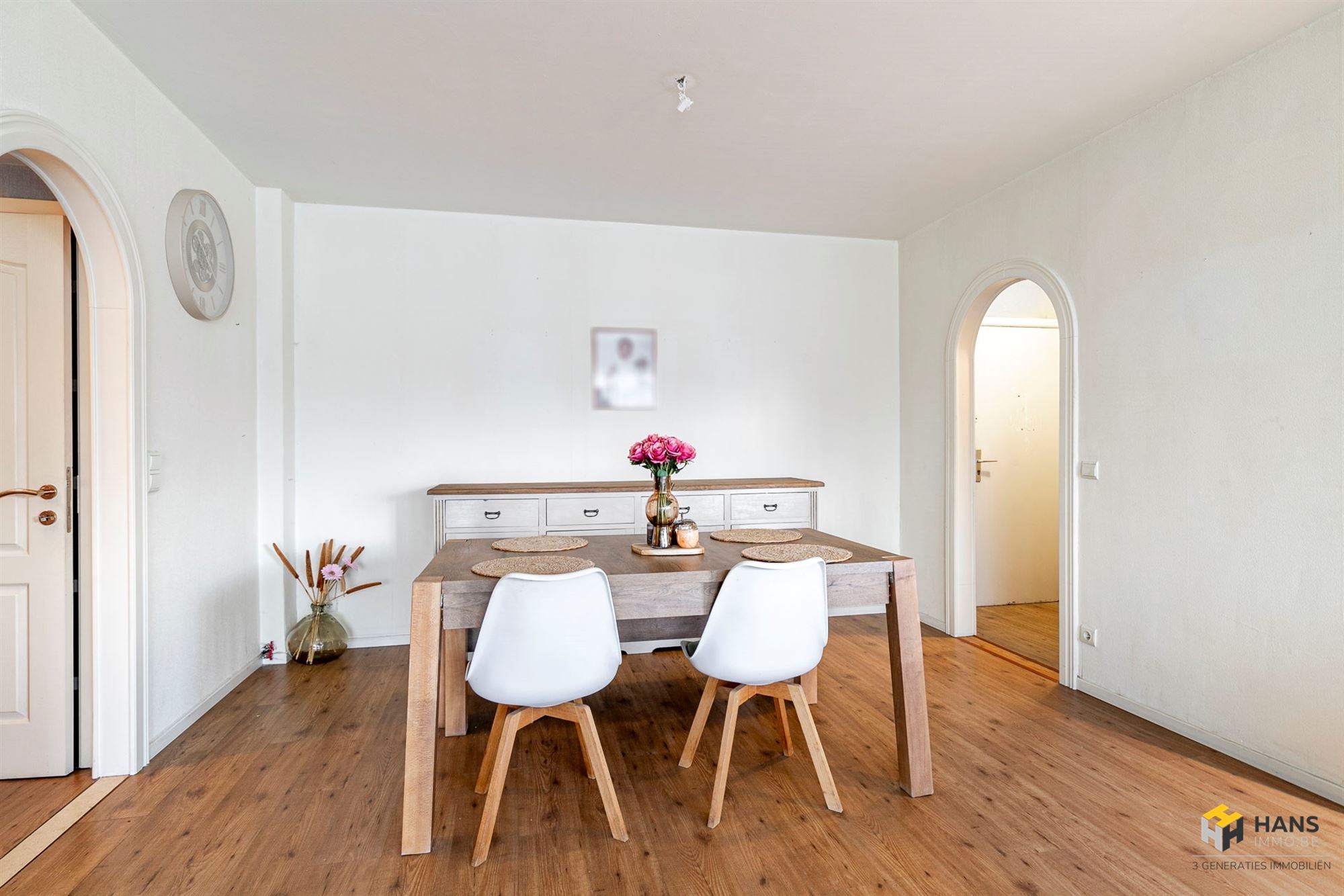 Appartement (80m²) met 1 slaapkamer en terras (9 m²) in Merksem. - foto 4