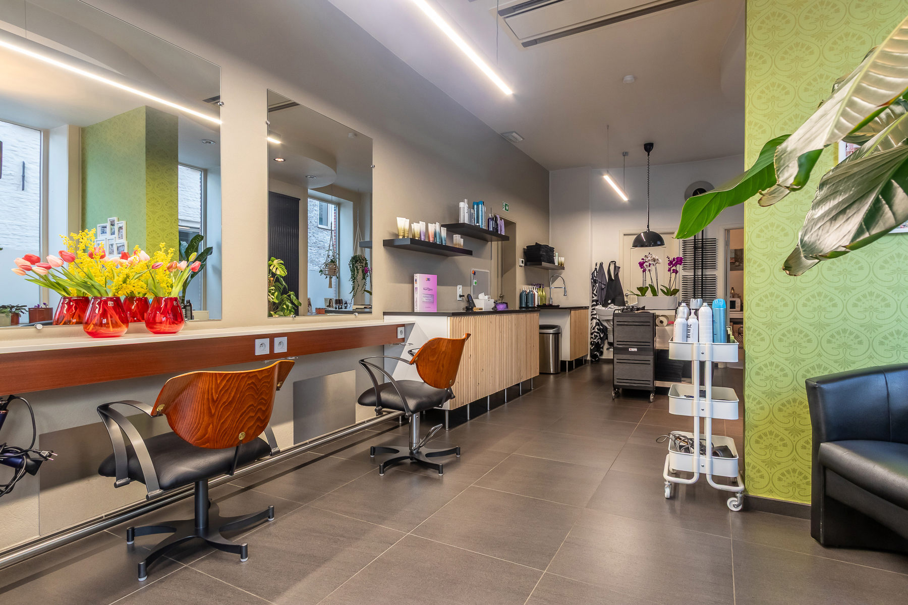 Investeringspand met handelsruimte en twee appartementen - foto 4