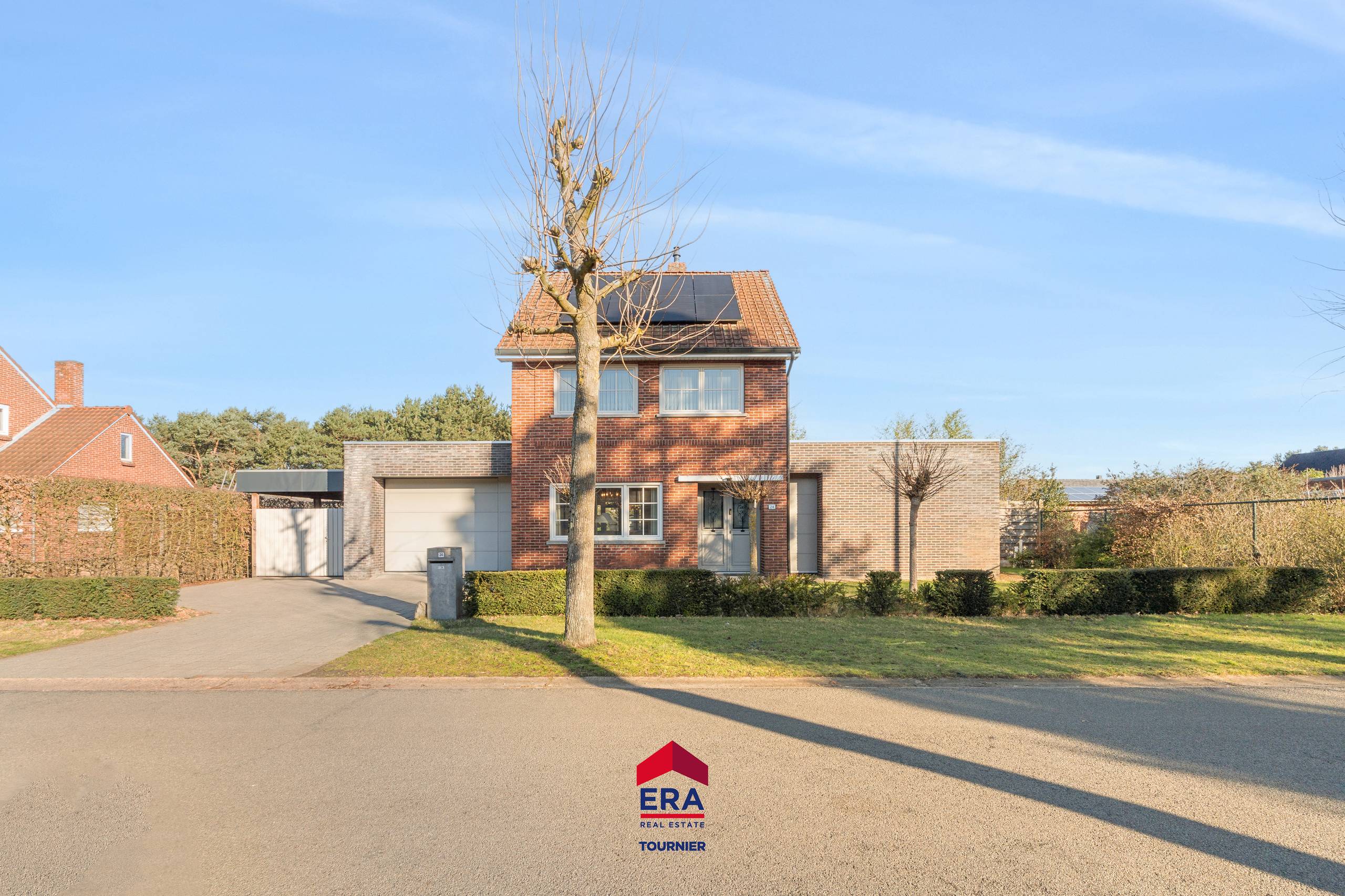 Ruime woning met 4 slaapkamers op rustige locatie in Lommel - foto 2