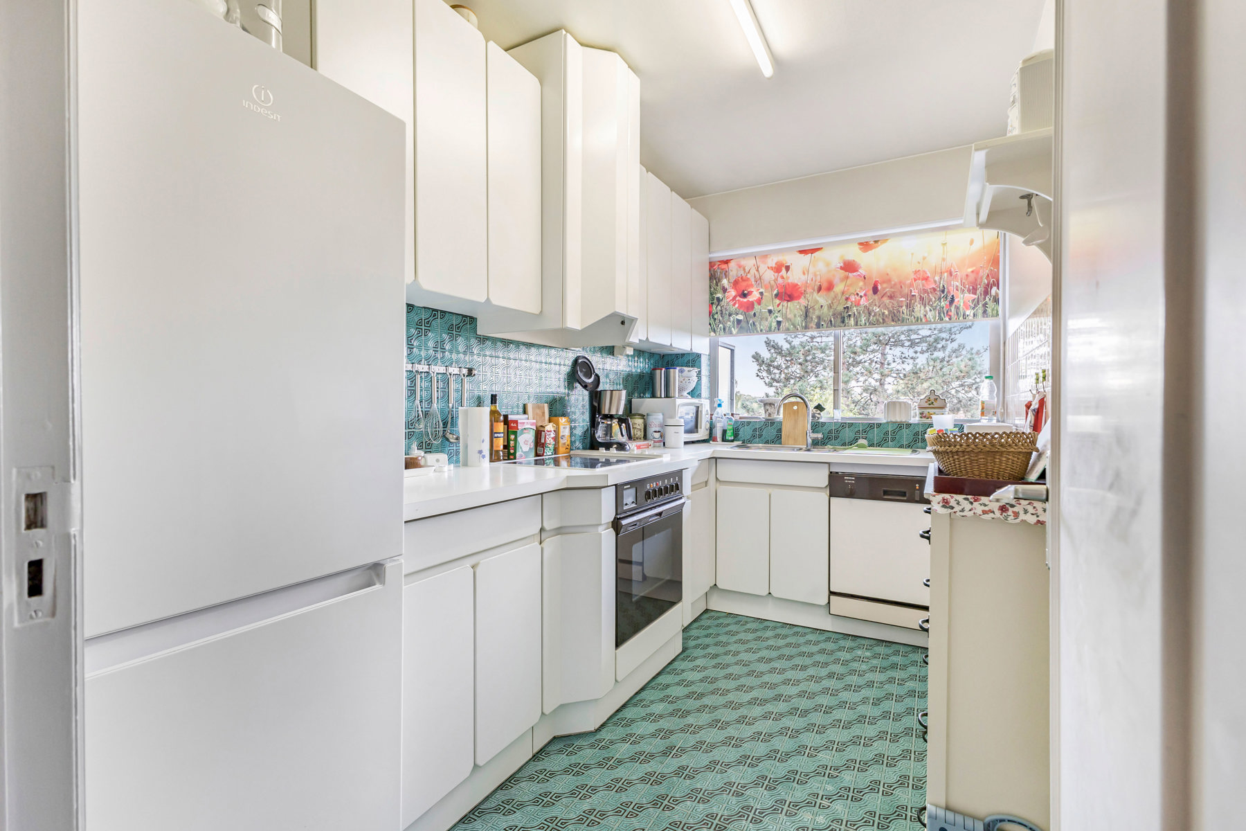 Goed gelegen appartement met twee slaapkamers - foto 5