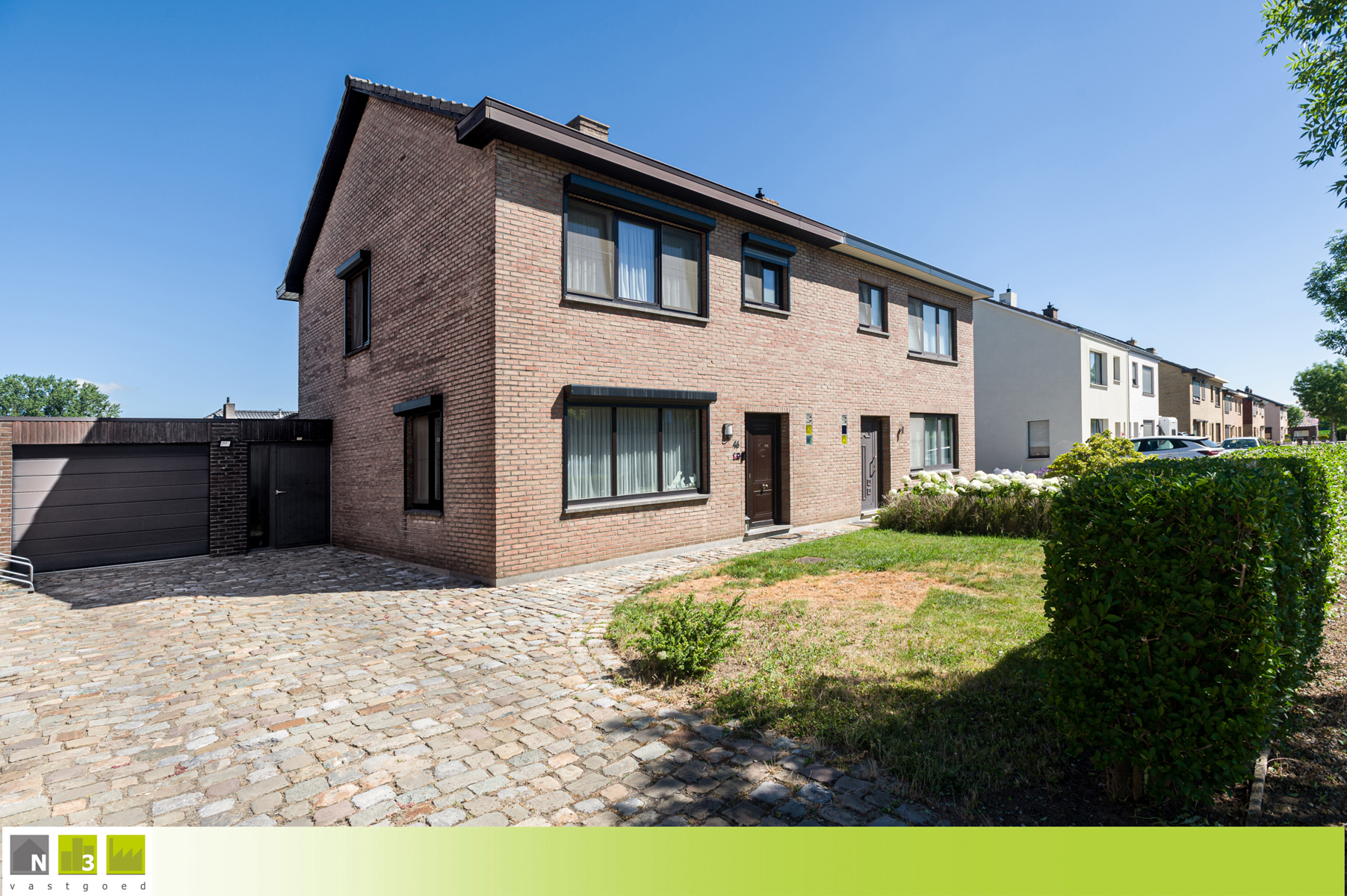 INSTAPKLARE WONING MET EEN NIEUWE KEUKEN EN BADKAMER, 3 SLAAPKAMERS EN INPANDIGE GARAGE, GELEGEN OP 3A 96CA TE TERBIEST