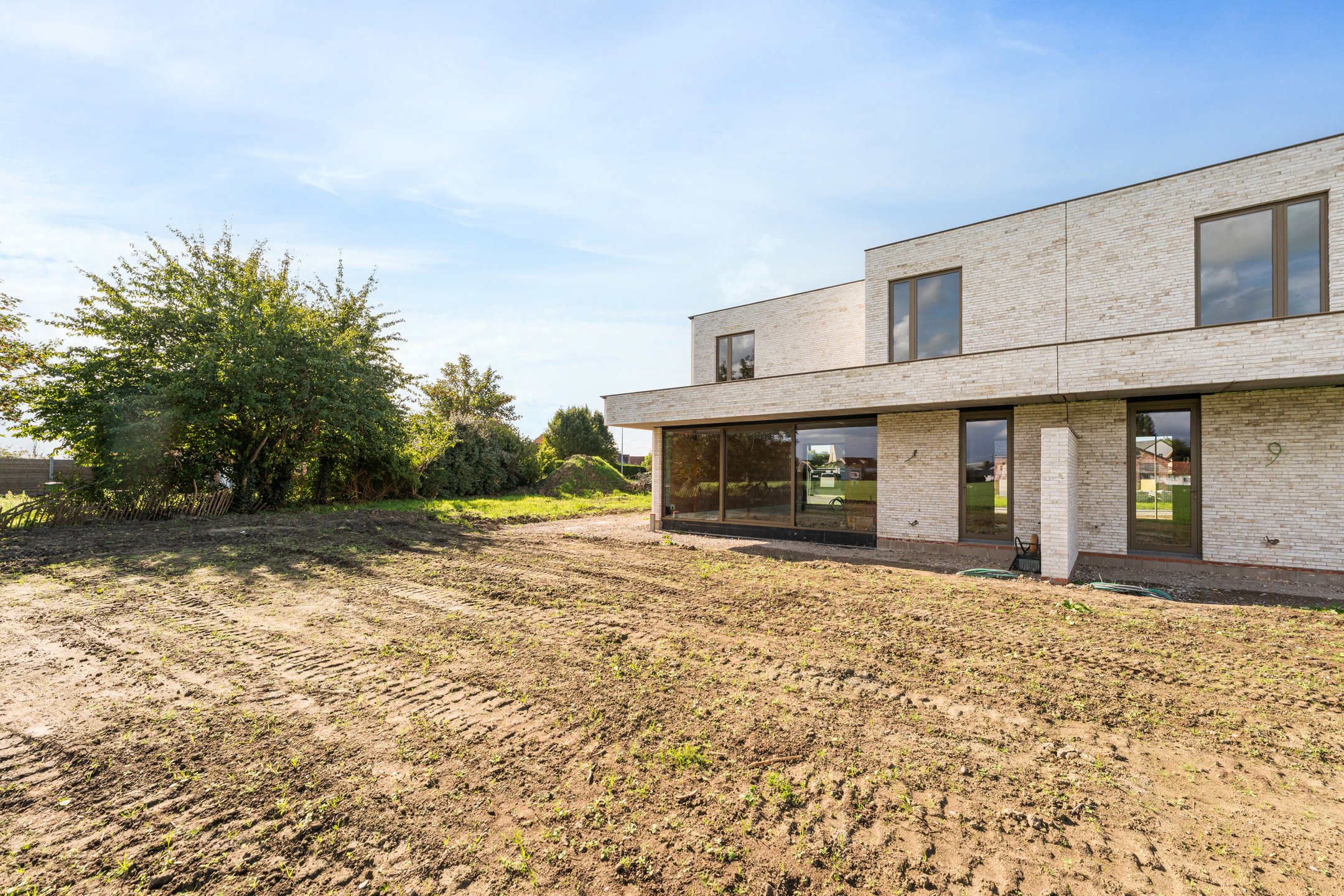 Strakke nieuwbouwwoning in Vlissegem met fenomenaal zicht - foto 5