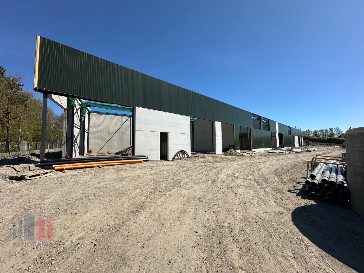 Nieuwbouw KMO-unit van 249 m² met 130m² kantoorruimte te koop – Strategisch gelegen nabij E17 in Anzegem - foto 1