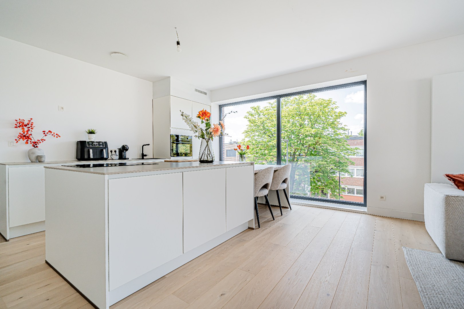 Stijlvol en energiezuinig hoekappartement met 2 slaapkamers, EPC A, terras en autostaanplaats - foto 5