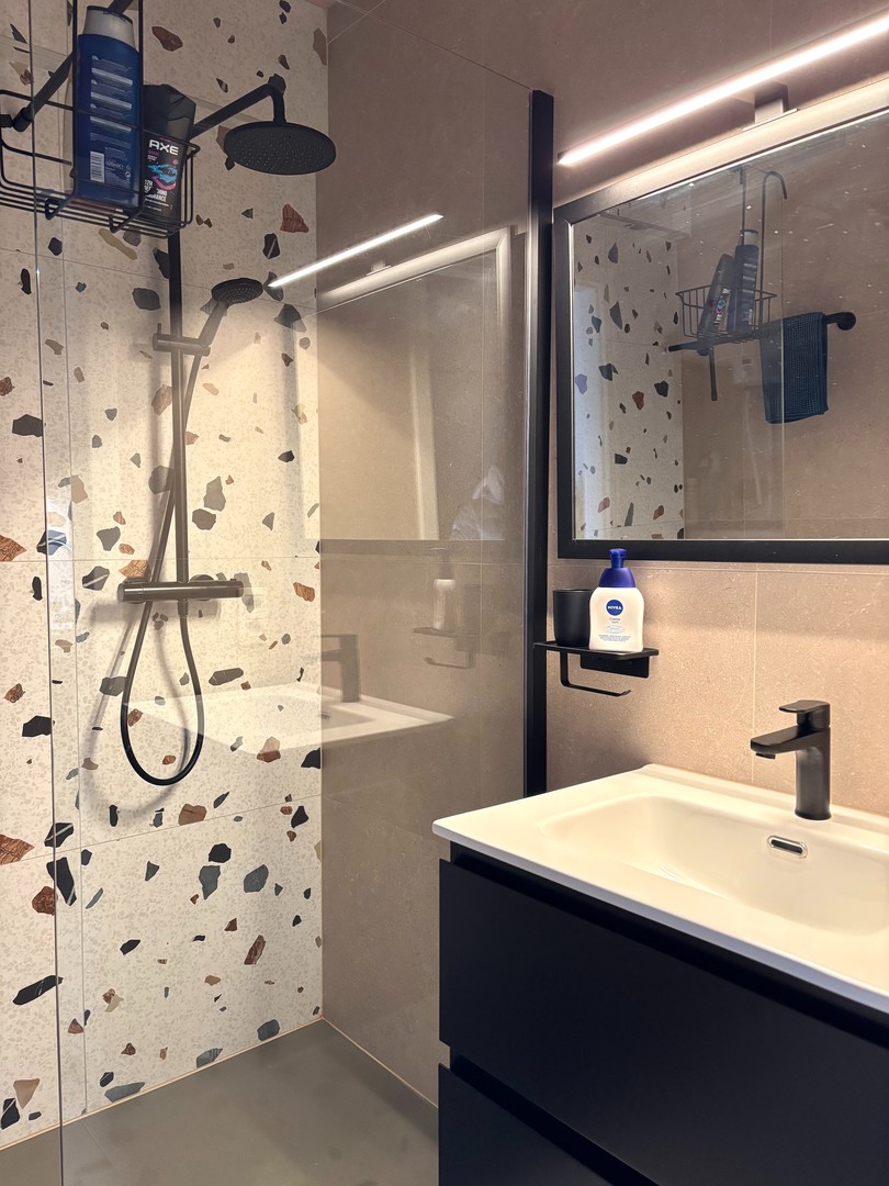 Lichtrijke studio met slaaphoek te koop in Nieuwpoort-bad - foto 5