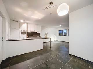 GELIEVE NIET TE BELLEN, maar uw bezoek aan te vragen via immodavinci.beGa naar het pand dewelke u interesseert en druk op de knop “Bezoek Aanvragen”...