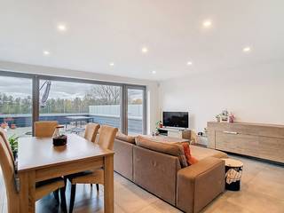 Are you looking for real estate to rent in the Kruibeke region?This ready-to-move-in, energy-efficient and spacious duplex in the heart of Kruibeke...