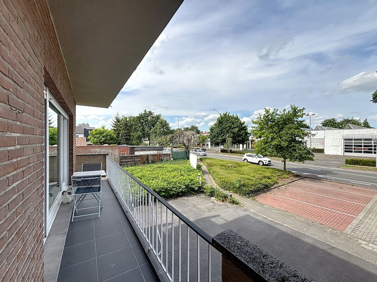 Appartement te koop met 2 slaapkamers en garage te St-Michiels - foto 4