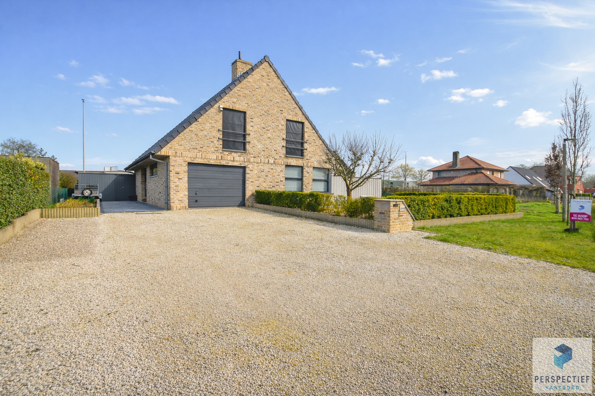 Centraal gelegen villa met mooie tuin op 734 m² - foto 3