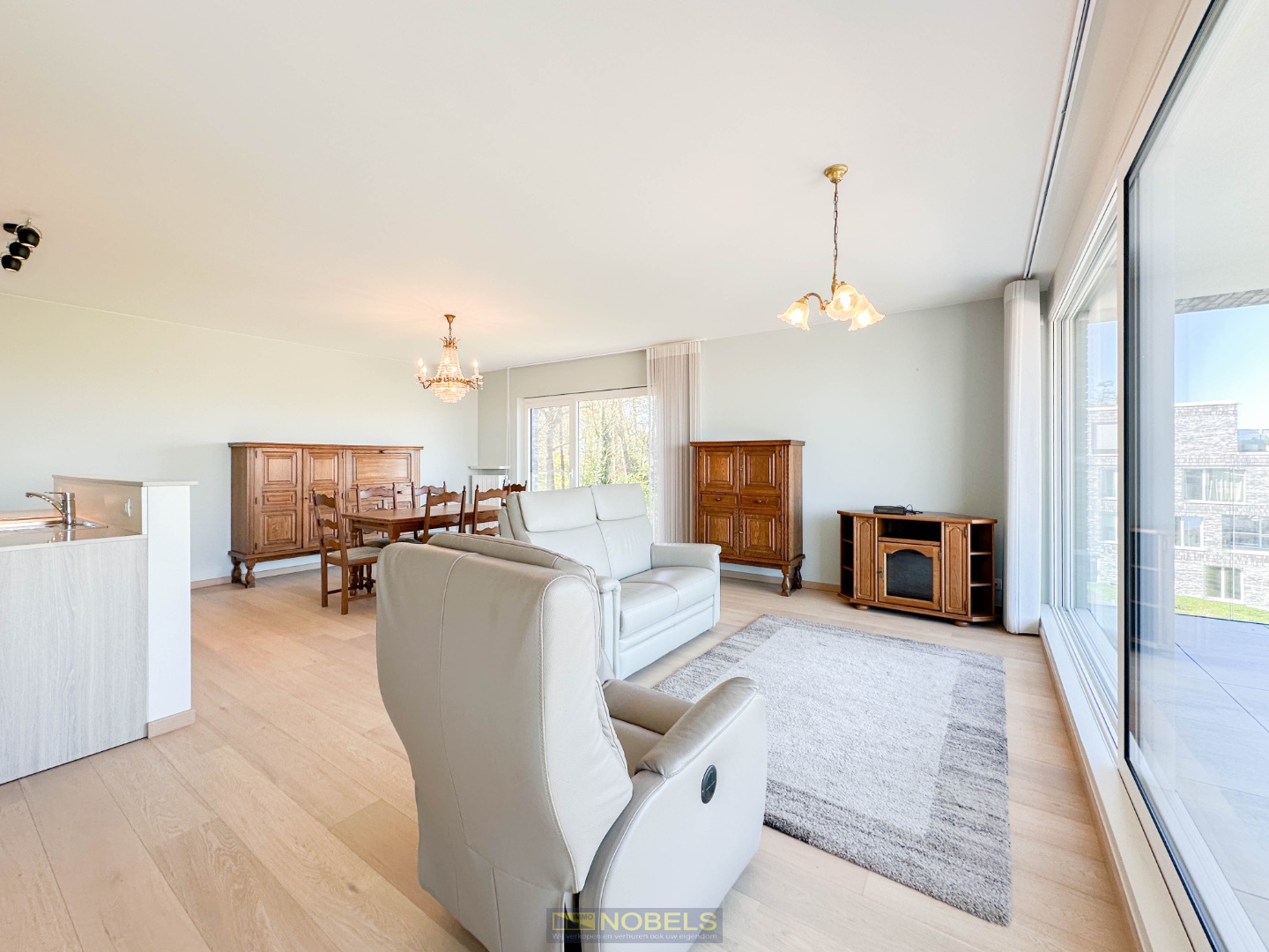 À vendre, appartement lumineux avec grande terrasse et emplacement de parking à Gavere. - photo 5