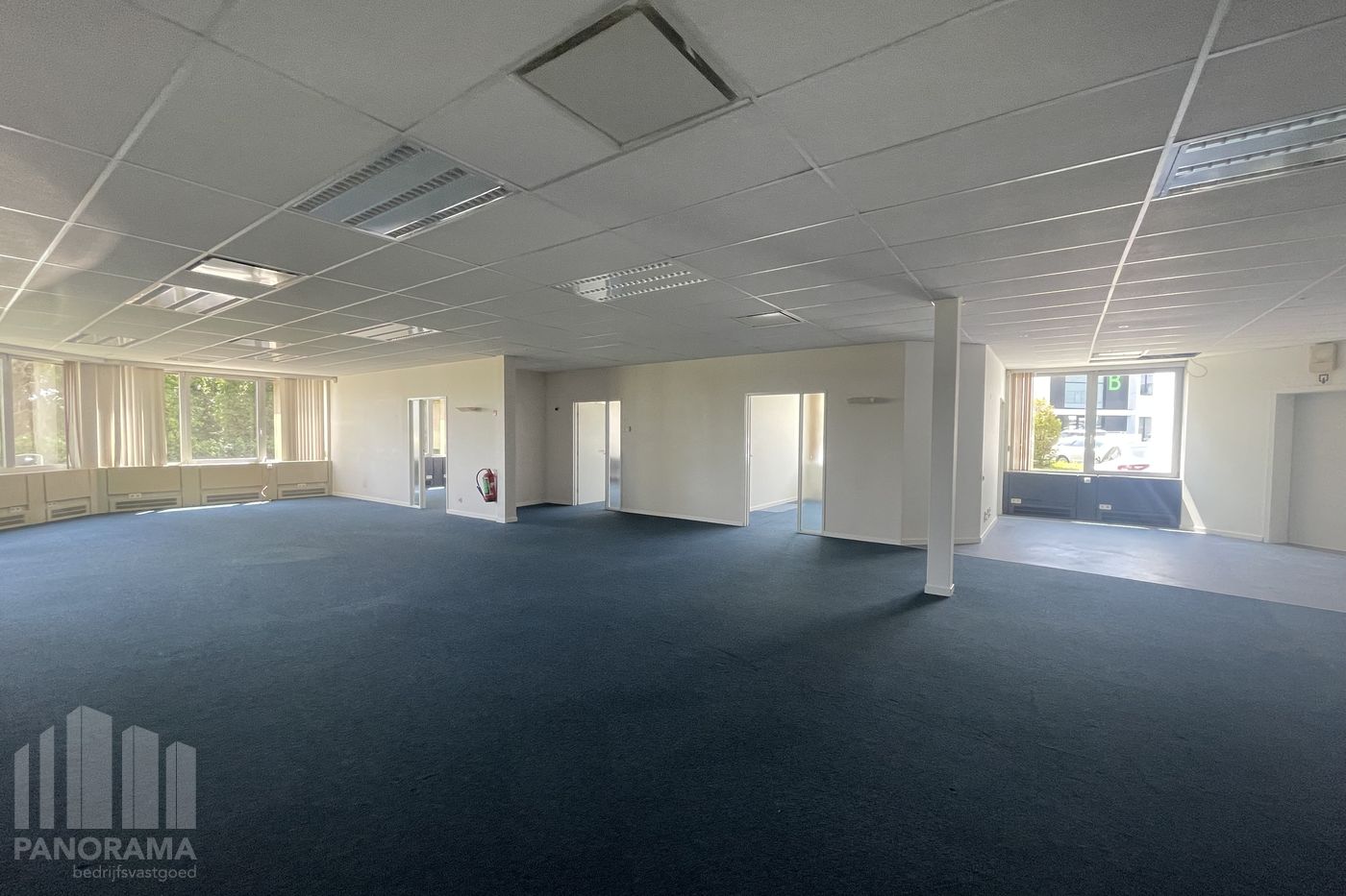 Kantoren en magazijnen met visibiliteit vanaf R0 - foto 4