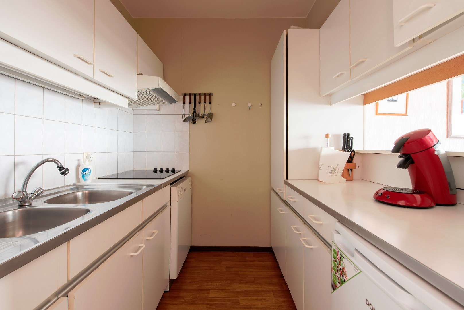 Quietly located apartment on the Zeedijk of Middelkerke with 2 bedrooms. - photo 3