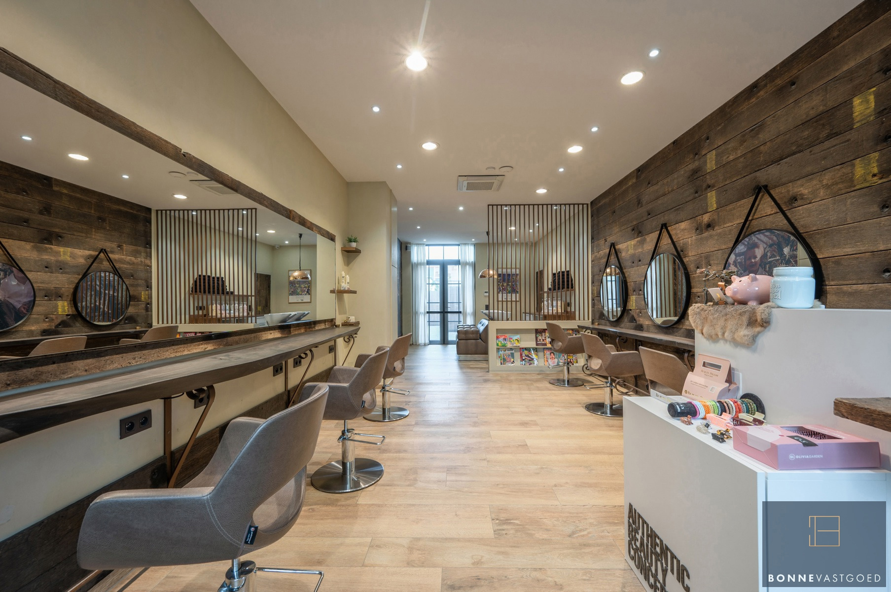 Multifunctioneel, gerenoveerd pand op zichtbare locatie - foto 5