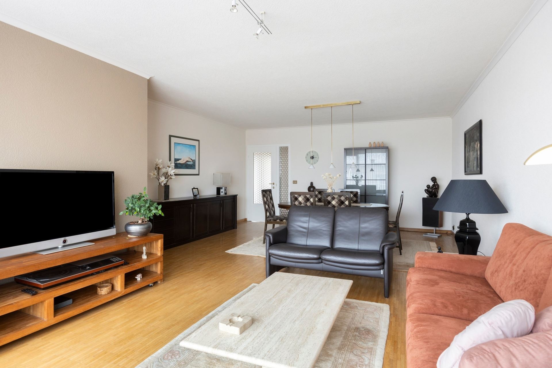 Verzorgd appartement met 3 slpks, 2 terrassen en garage - foto 4