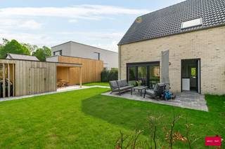 Energieneutrale woning (EPB -7) in het groene Wortel (Hoogstraten) Op zoek naar een instapklare woning waar comfort, duurzaamheid en rust hand in...