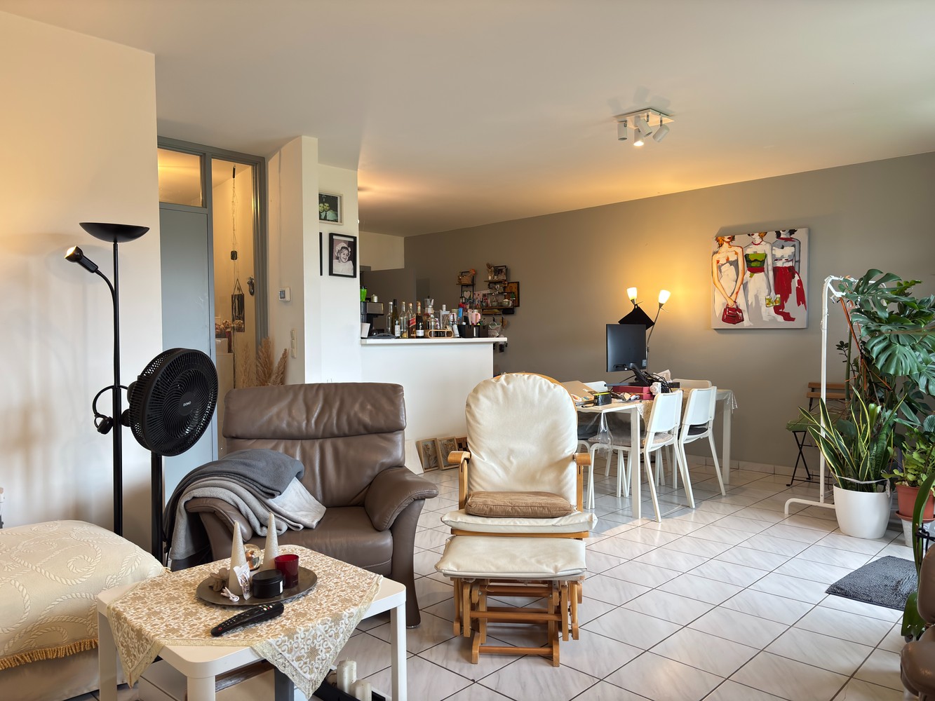 Ruim Appartement met 2 slaapkamers en 2 parkeerplaatsen te Kessel-Lo! - foto 5