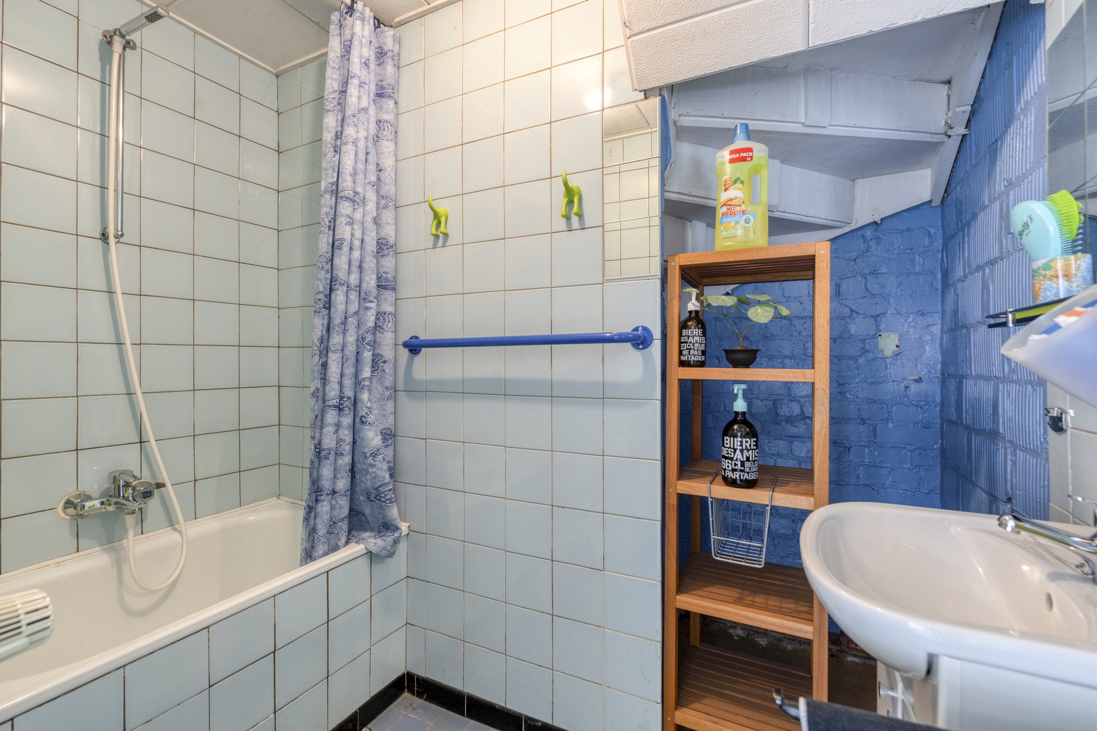Woning met 3 slaapkamers in een residentiële wijk - foto 5