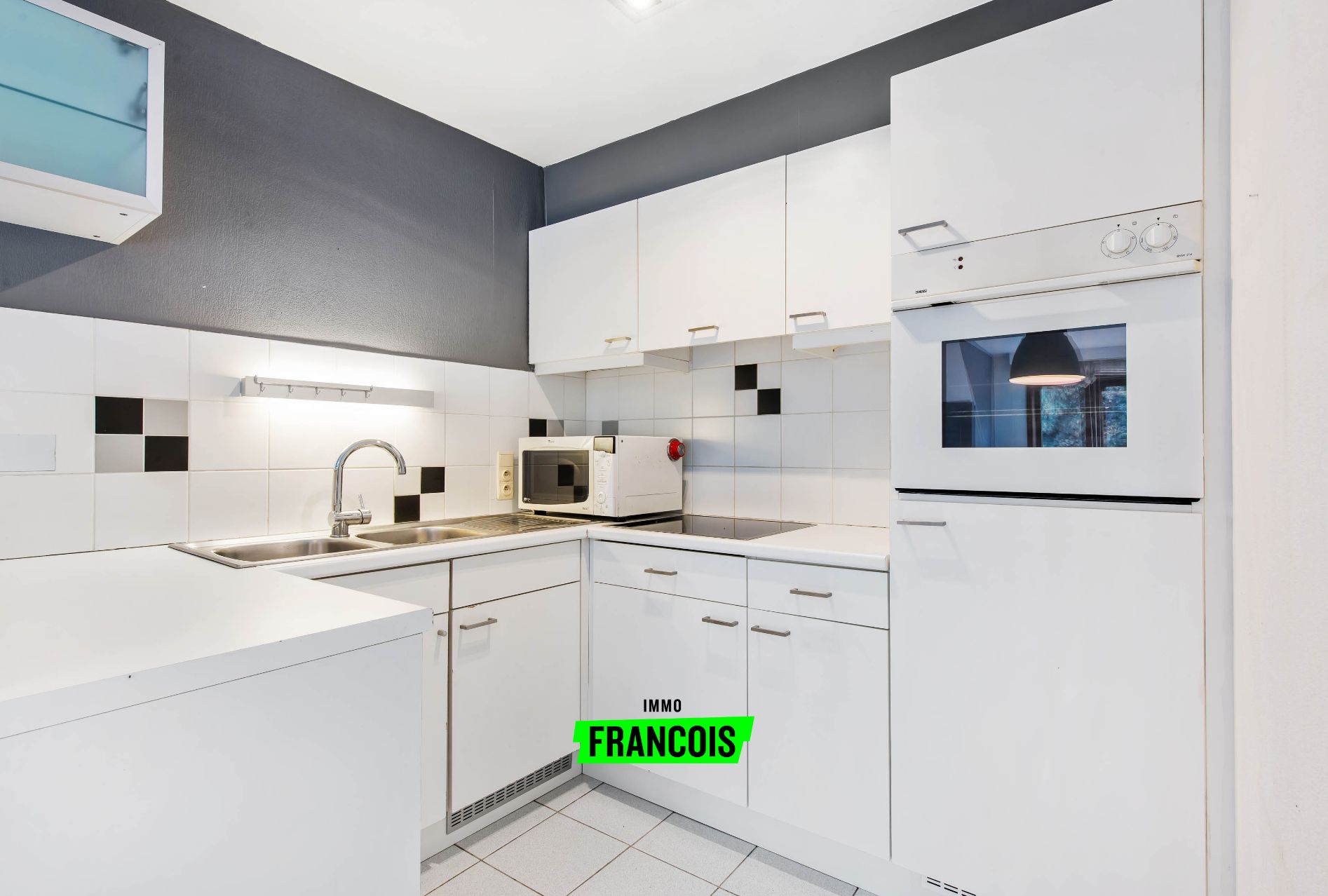 Uitstekend gelegen duplexappartement met twee slaapkamers te koop te Diksmuide - foto 4