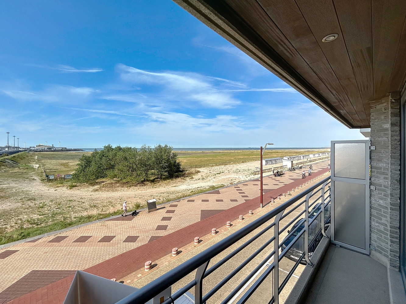 Instapklaar appartement op de zeedijk in Heist - foto 2