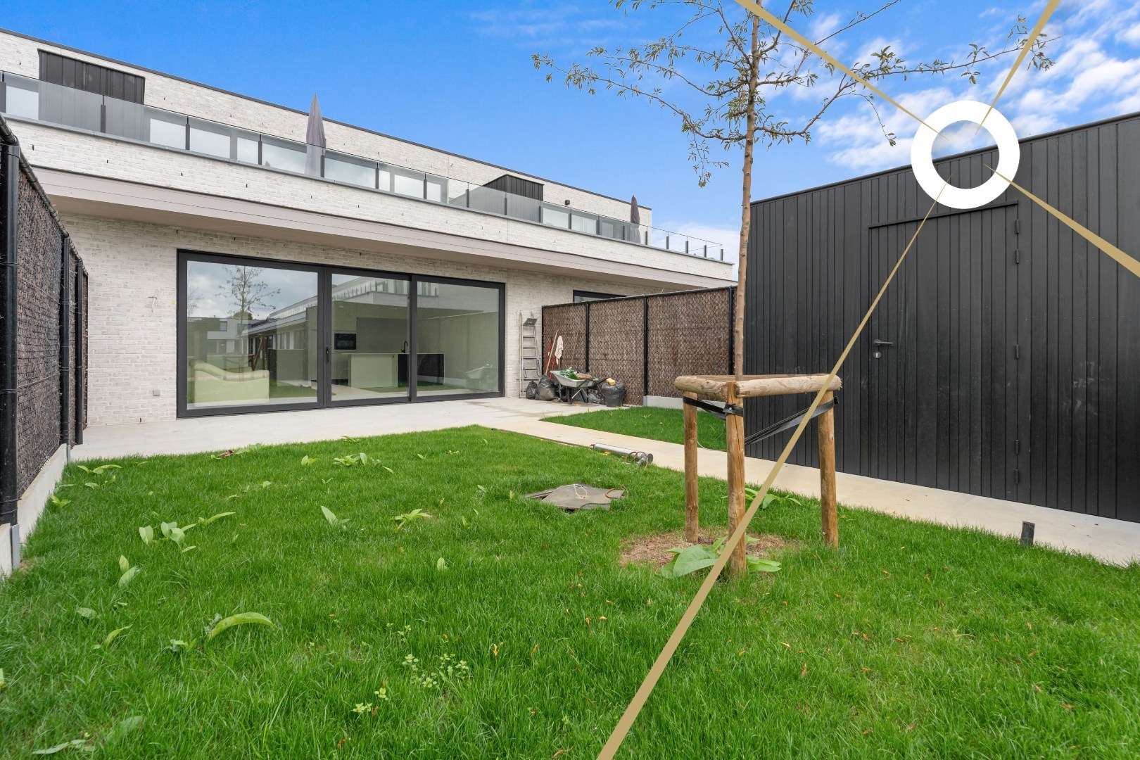 Energiezuinige eengezinswoning met carport, 2 slaapkamers en tuin - foto 1