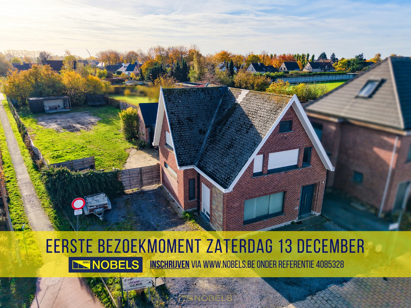 Te koop, te renoveren gezinswoning met ruime bewoonbare oppervlakte te Merelbeke! - foto 1