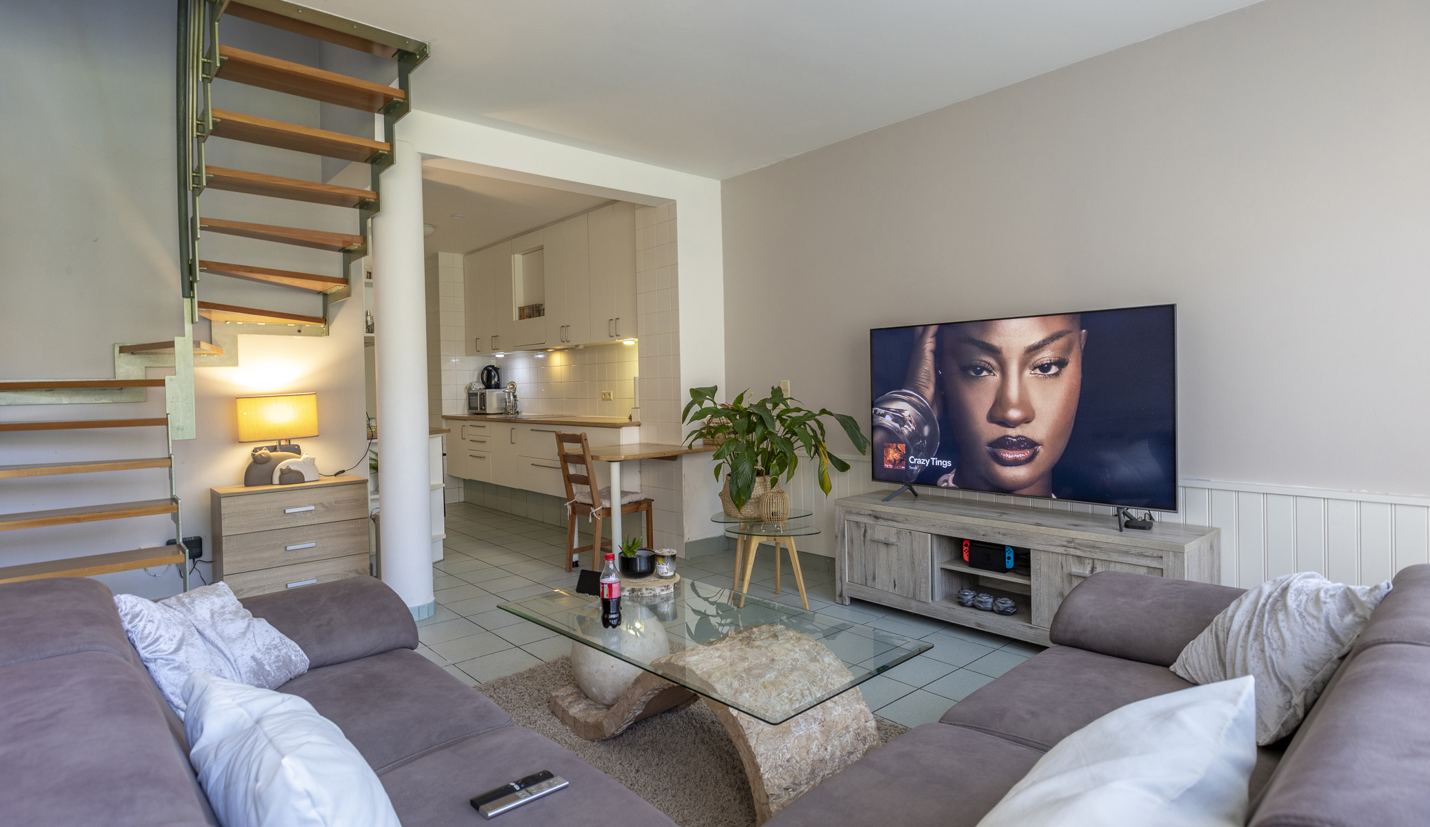 Opbrengstgebouw met 4 appartementen en 2 garages - foto 4