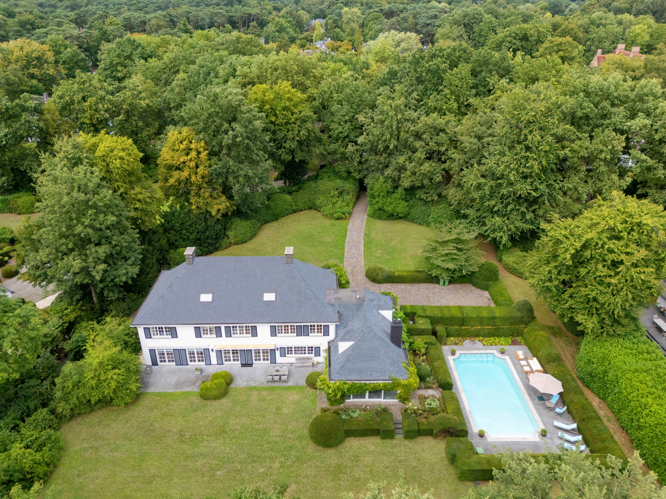 Exclusieve villa met zwembad in centrum Brasschaat - foto 5