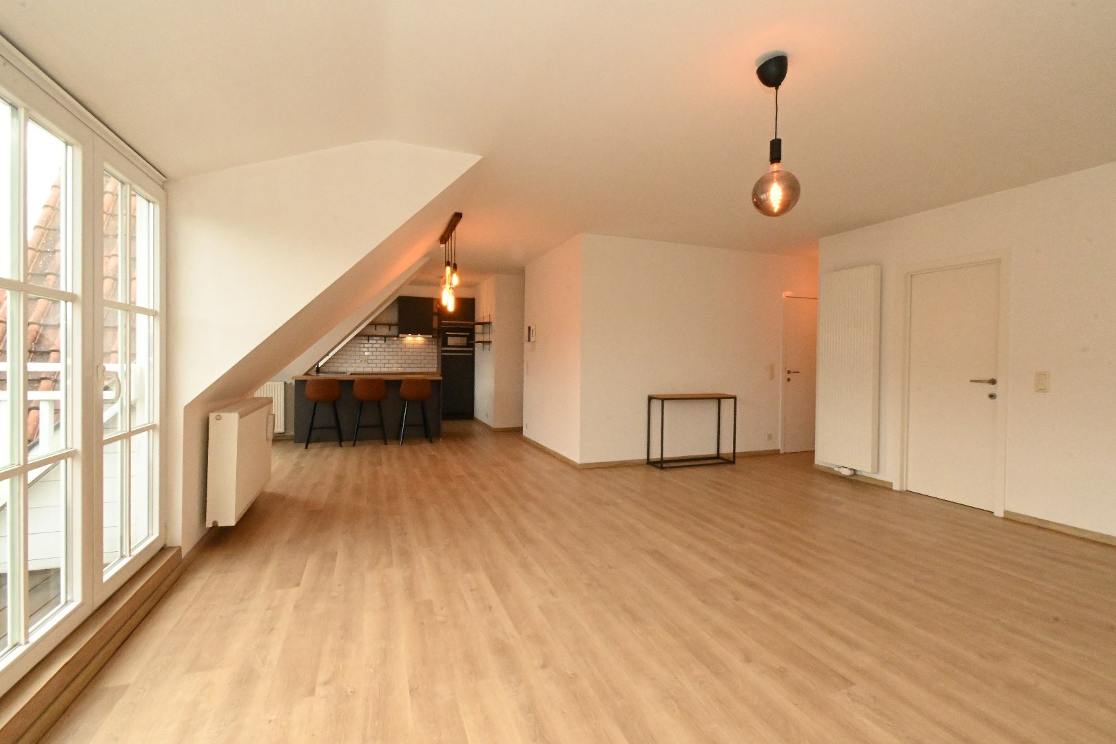 Dakappartement met 2 slaapkamers gelegen dorpskern Knesselare - foto 5