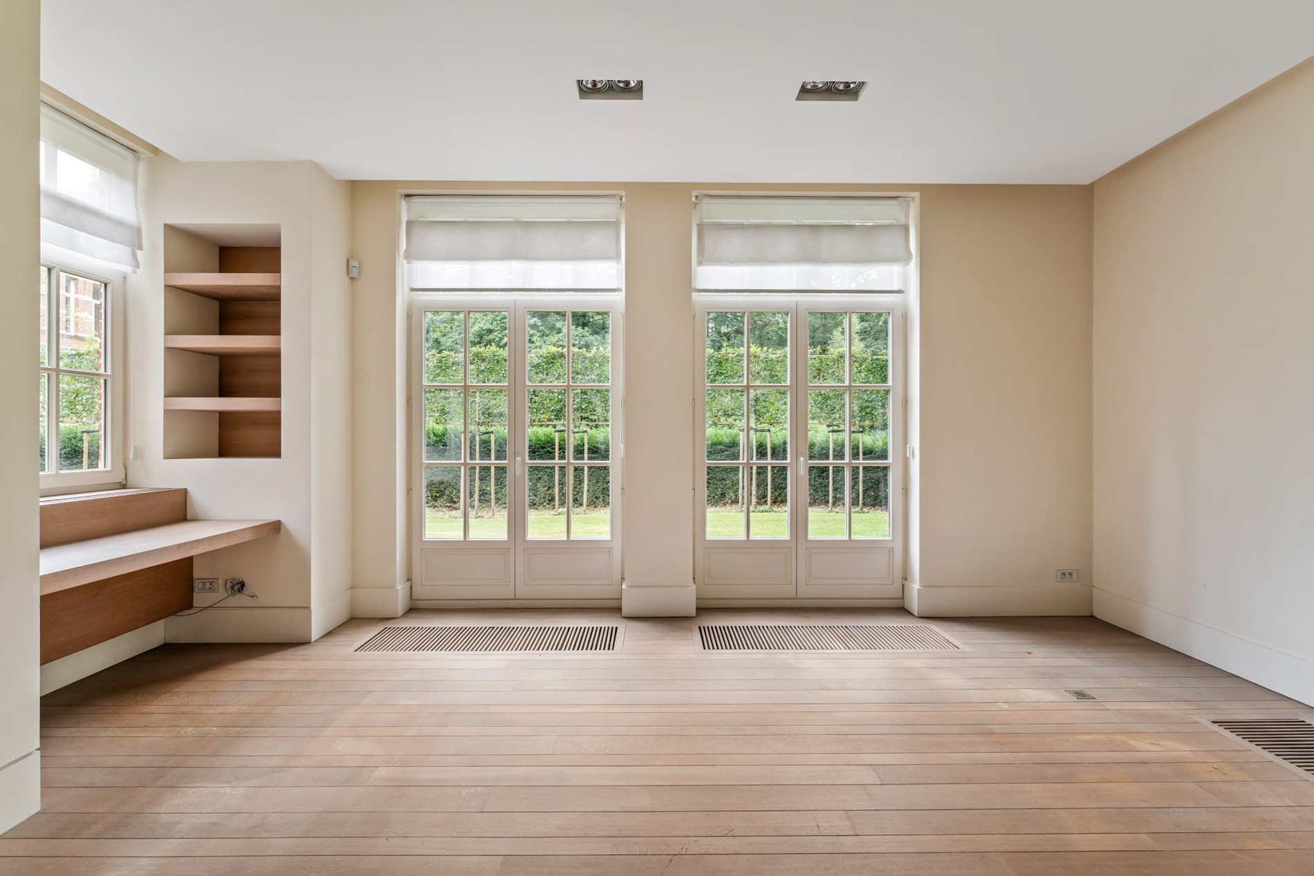 Grand appartement de château dans un domaine de parc unique ! - photo 5