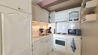 Dit appartement in Hasselt blinkt uit door zijn uitmuntende ligging. U bevindt zich op wandelafstand van diverse scholen, lokale winkels en...