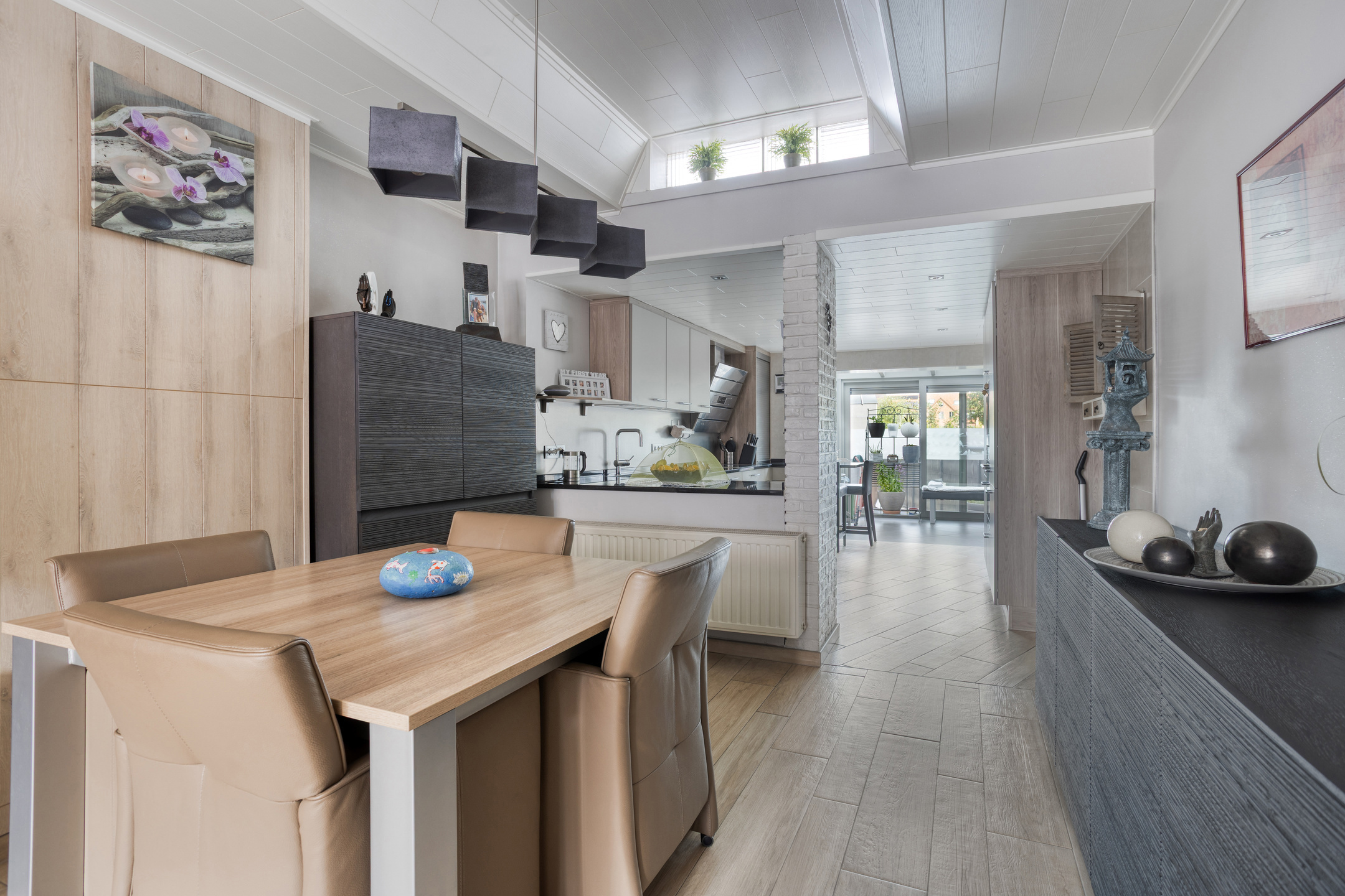 Instapklare 3-gevelwoning met tuin, garage en zonnepanelen - foto 5