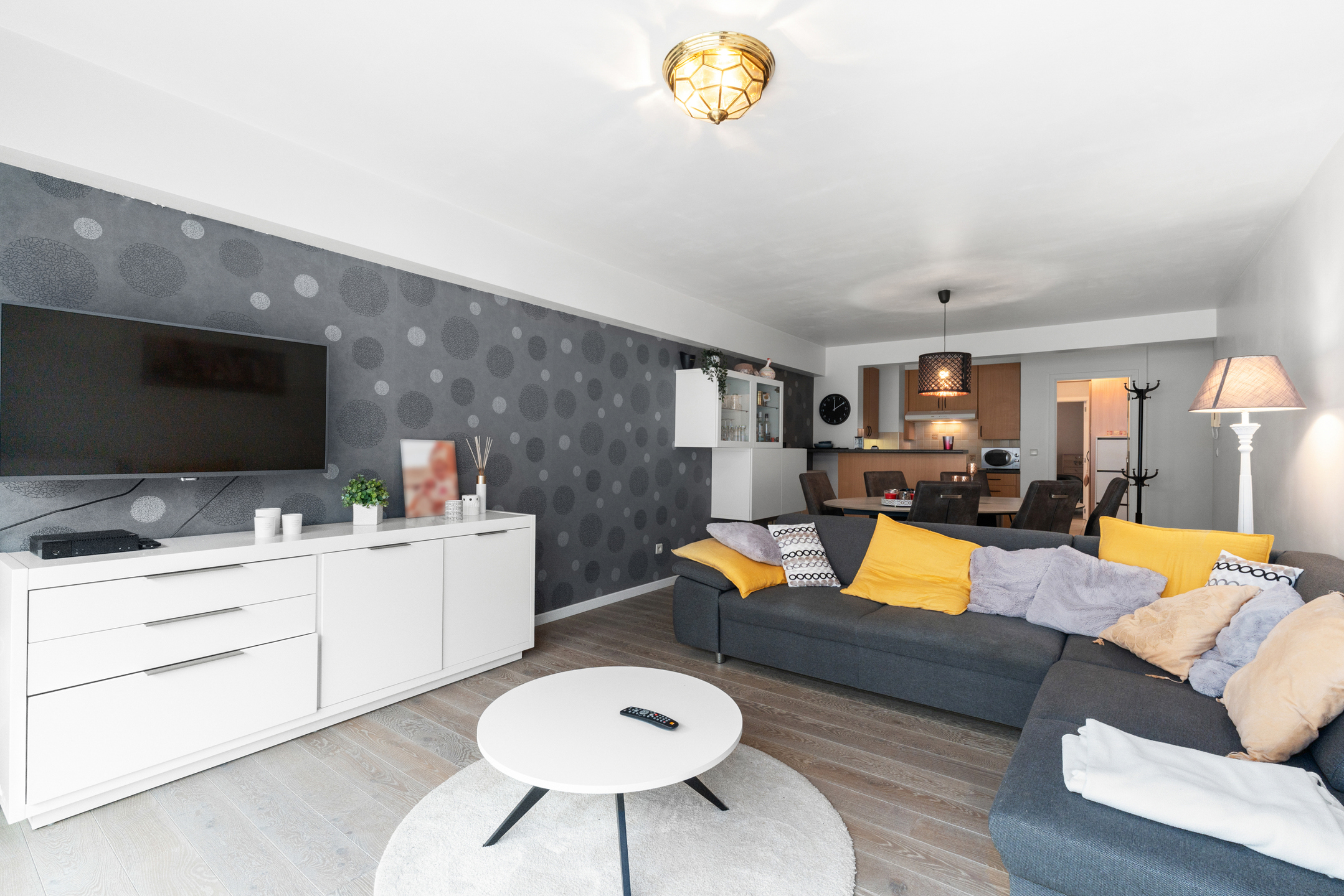 Tweeslaapkamerappartement met zijdelings zee- en havenzicht - foto 4