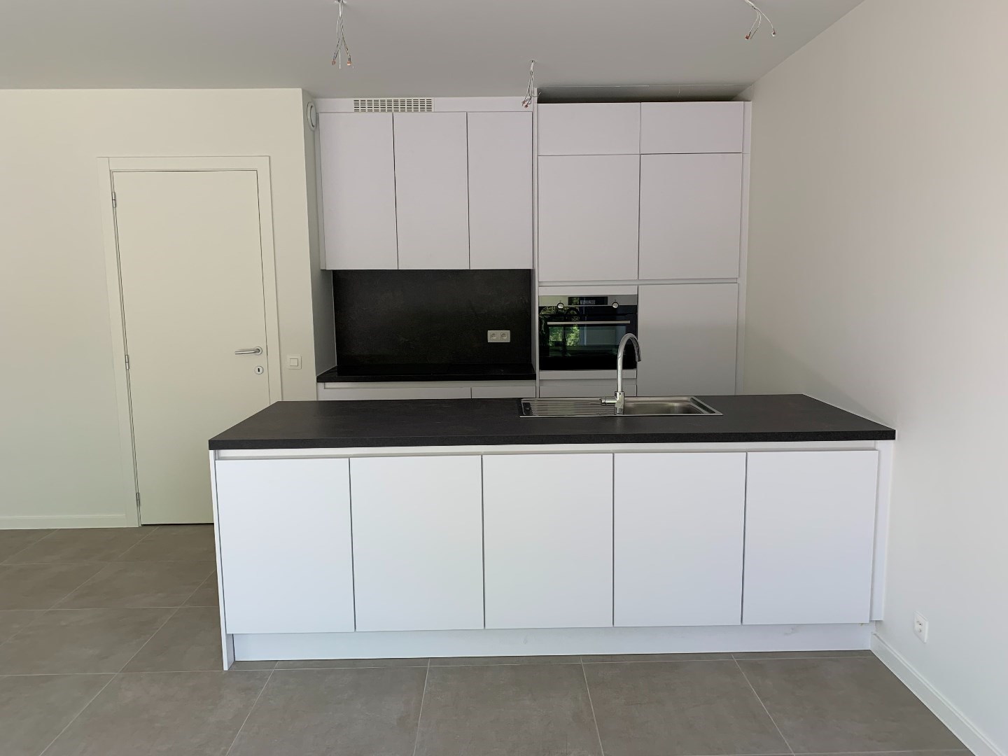 Apartment for sale in Ghent with 1 bedroom - photo 4