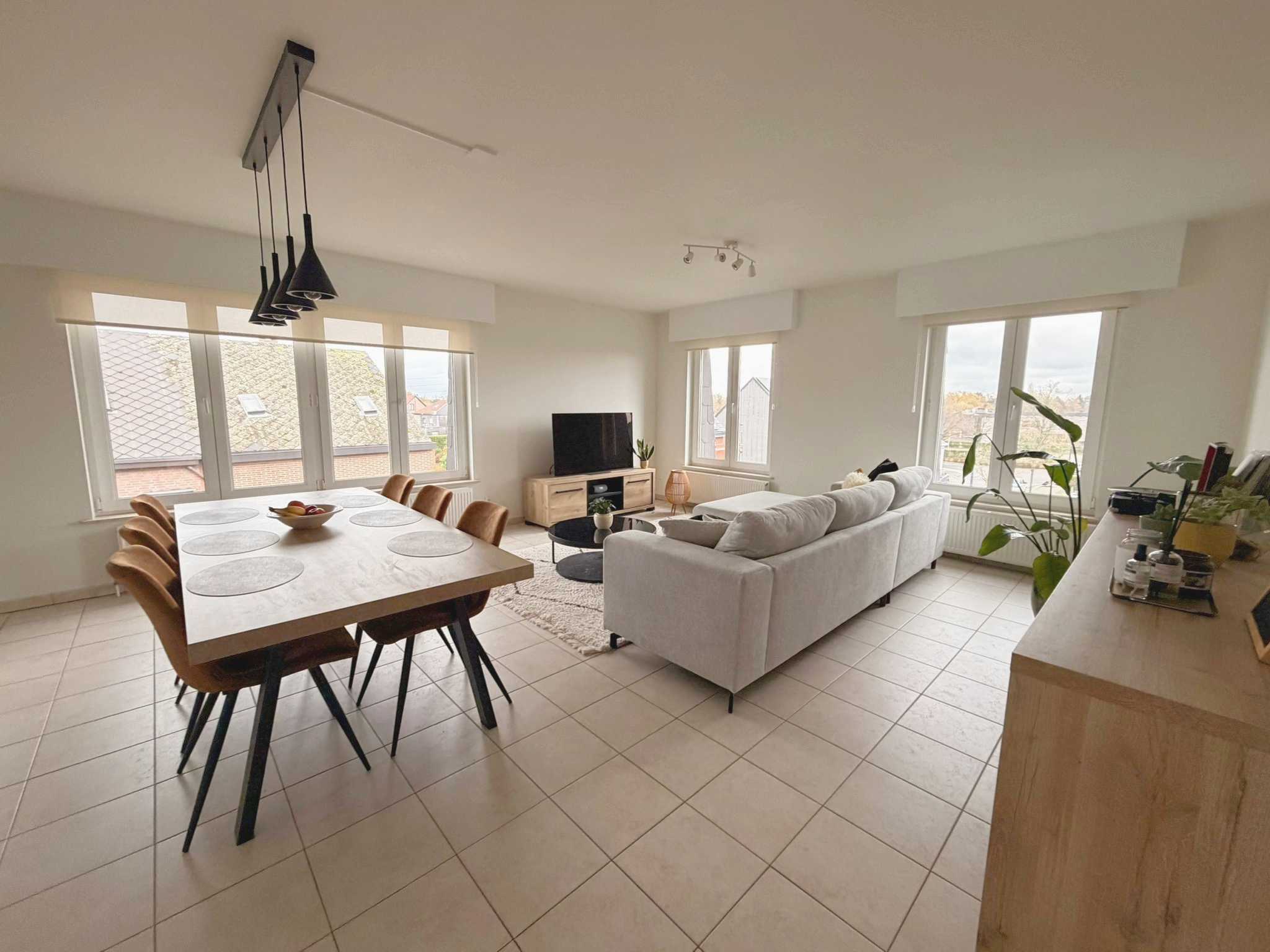 Appartement te koop in Waarloos met 2 slaapkamers - foto 1